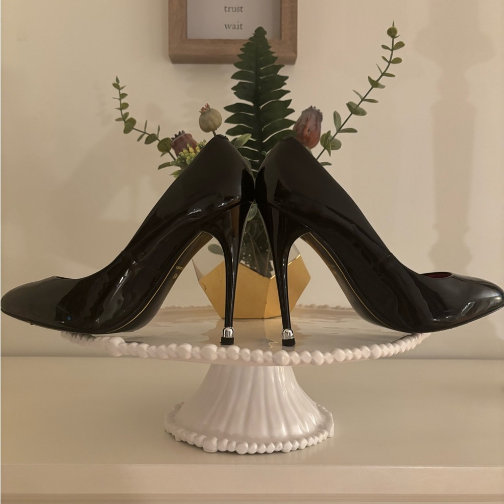 Charles Jourdan Black Stiletto Heels